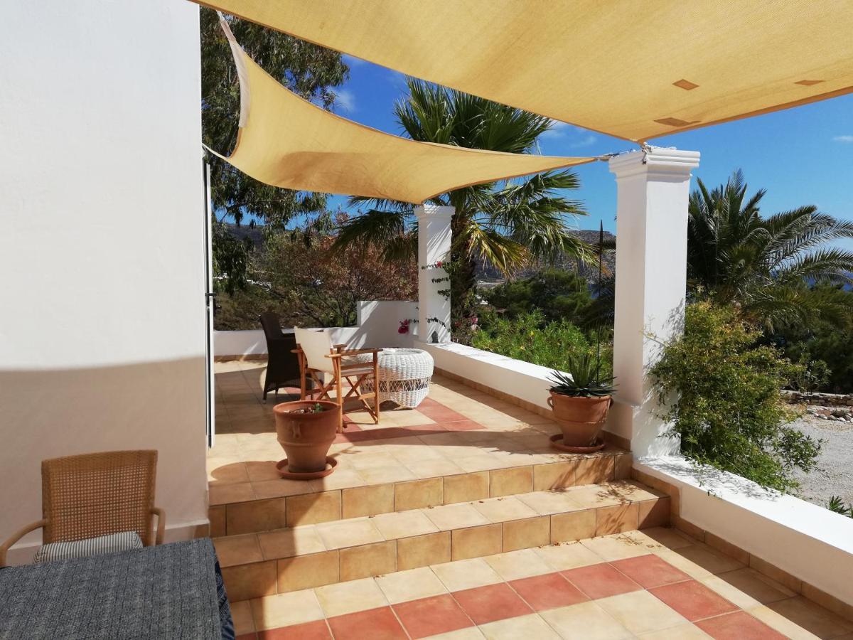 Tranquil Villa With Sea View In Ammopi Karpathos Amoopi Eksteriør billede