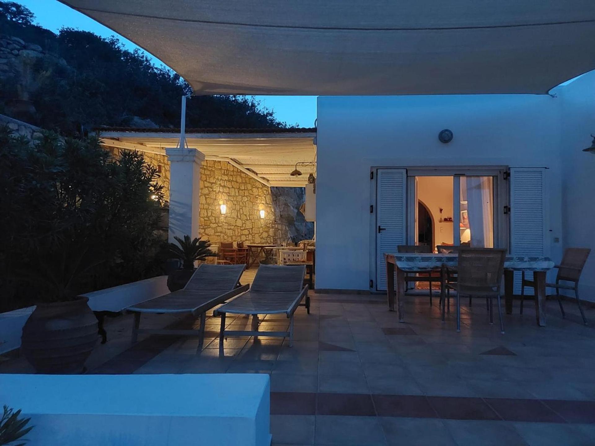 Tranquil Villa With Sea View In Ammopi Karpathos Amoopi Eksteriør billede
